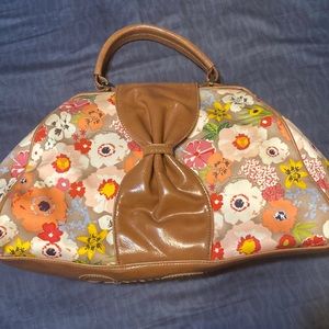 Jessica Simpson floral hobo bag with shoulder strap